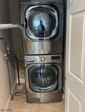 $2,500 | 58 Milford Avenue, Newark, NJ 07108