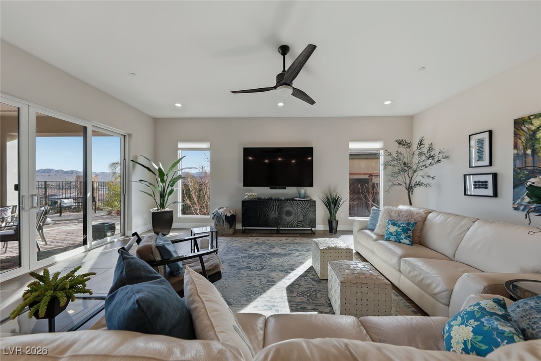 52 Cliffwater Street Henderson, NV 89011 - Photo 7 of 75