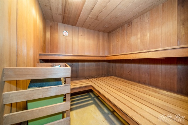 516 Shermer Road Glenview, IL 60025 - Photo 18 of 24