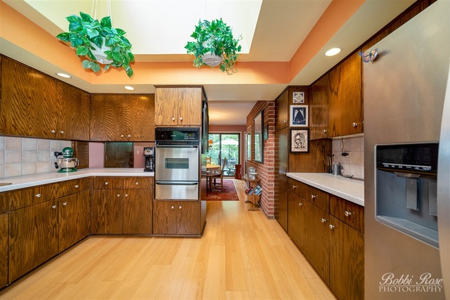 516 Shermer Road Glenview, IL 60025 - Photo 8 of 24