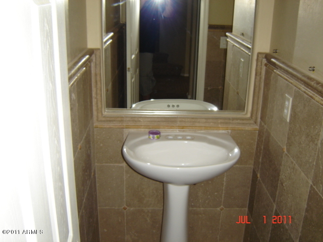 2439 West Mineral Road Phoenix, AZ 85041 - Photo 11 of 18 bathroom