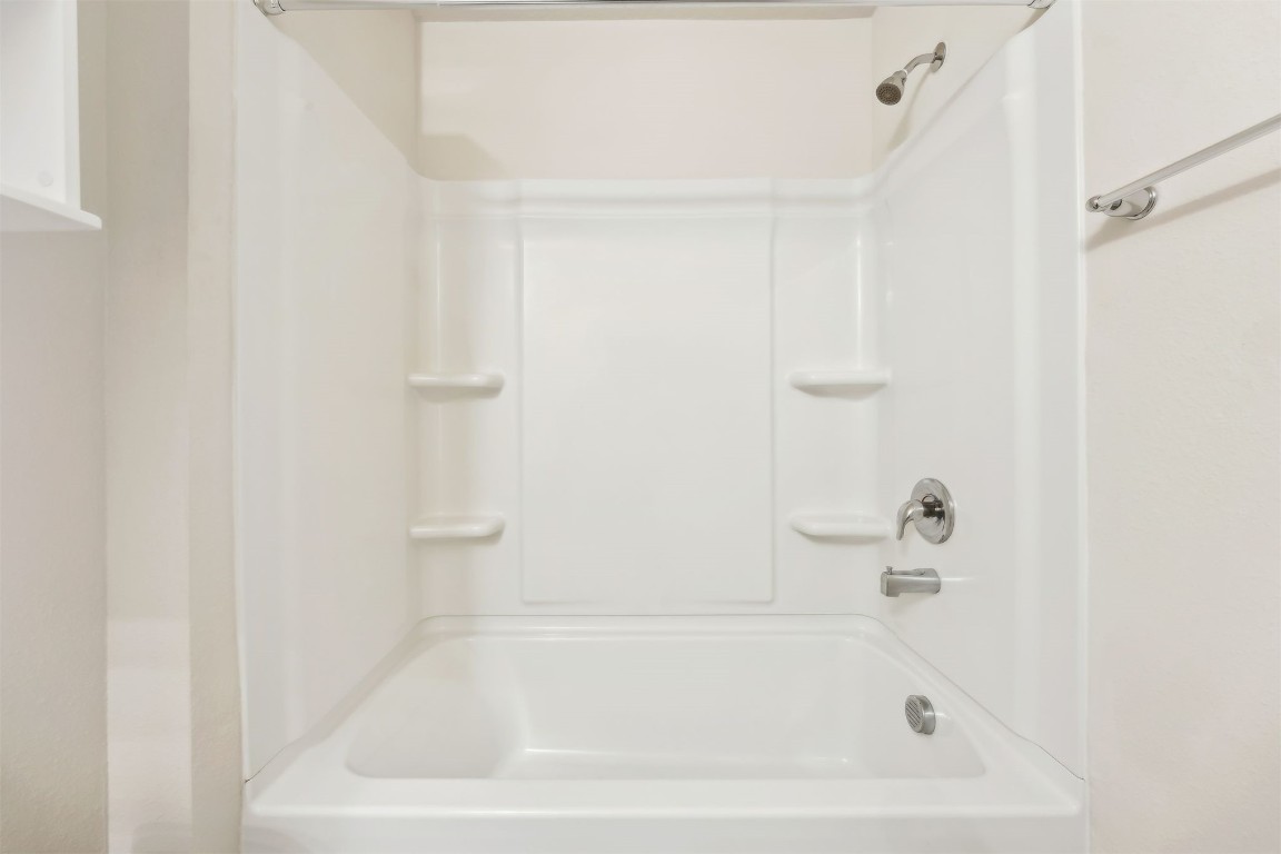 86440 Shortline Circle Yulee, FL 32097 - Photo 35 of 50 a close up of a bathtub in a bathroom