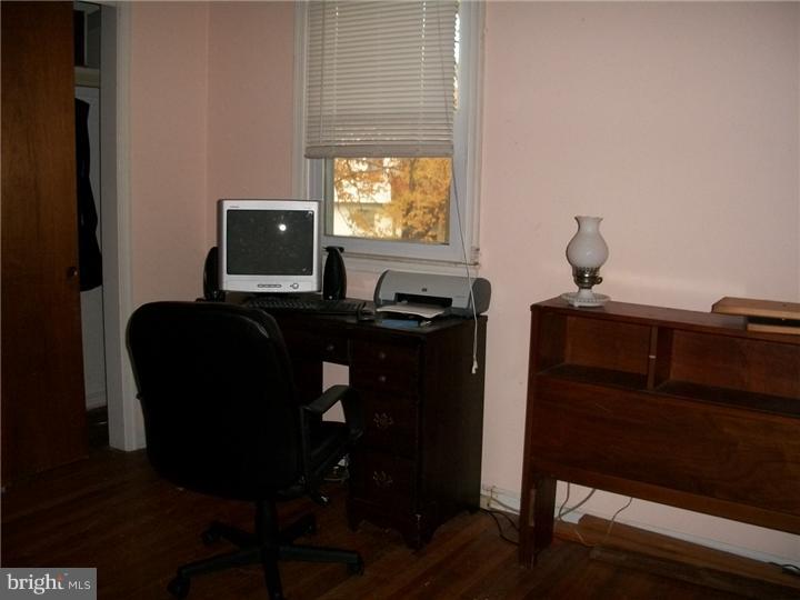 713 Tryens Road Aston, PA 19014 - Photo 7 of 11 Bedroom 3
