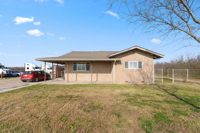 $565,000 | 3708 West North Avenue, Fresno, CA 93706
