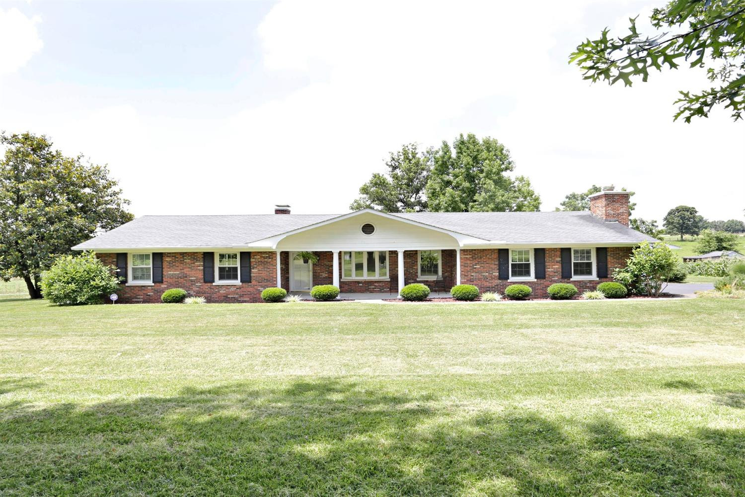 511 Ruddles Mill Road Paris, KY 40361 - Photo 1 of 32 Photo 1
