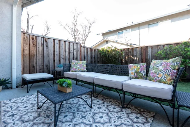 $589,900 | 595 Blossom Way, Unit 10, Hayward, CA 94541