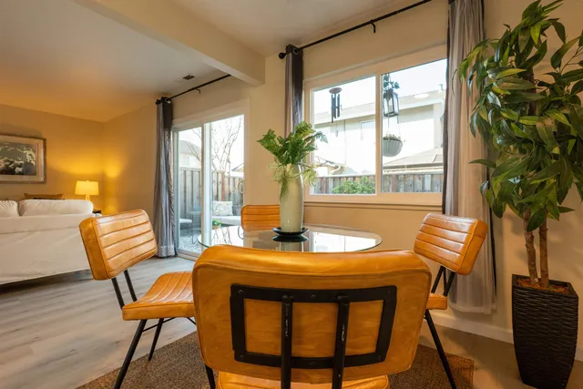 $589,900 | 595 Blossom Way, Unit 10, Hayward, CA 94541