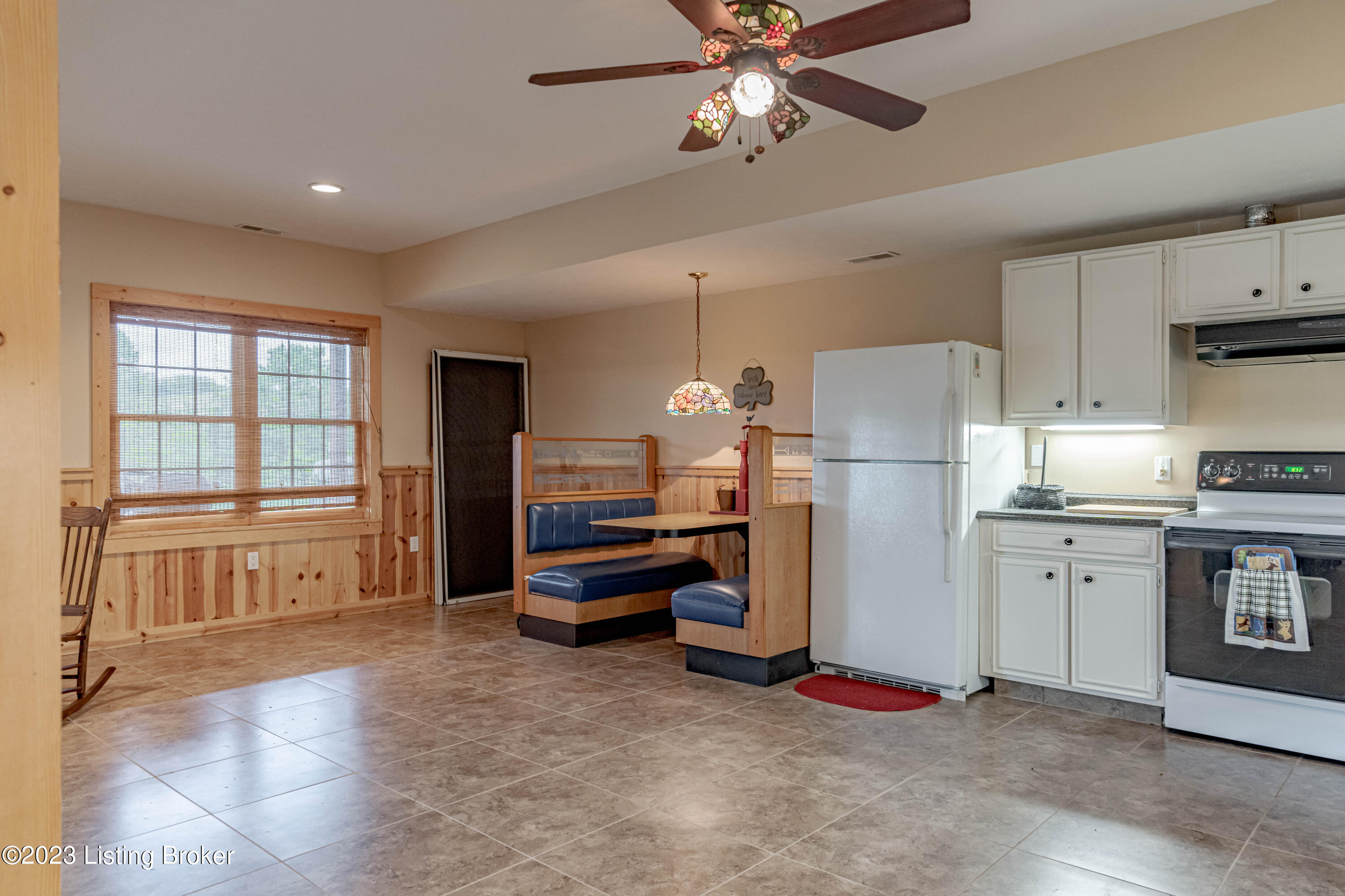 9077 Mt Eden Road Waddy, KY 40076 - Photo 51 of 67 DSC03707