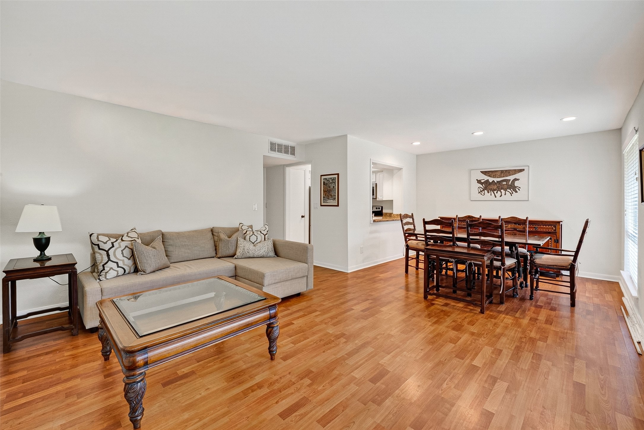 6466 Bayou Glen Road, Unit 6466 Houston, TX 77057 - Photo 8 of 34