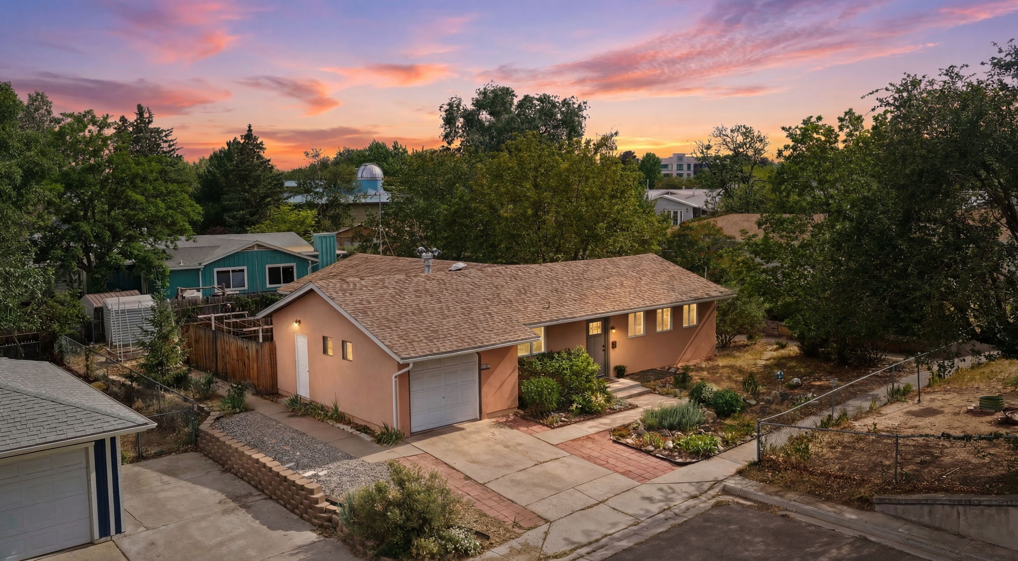 1063 Pinon Loop Los Alamos, NM 87544 - Photo 42 of 45