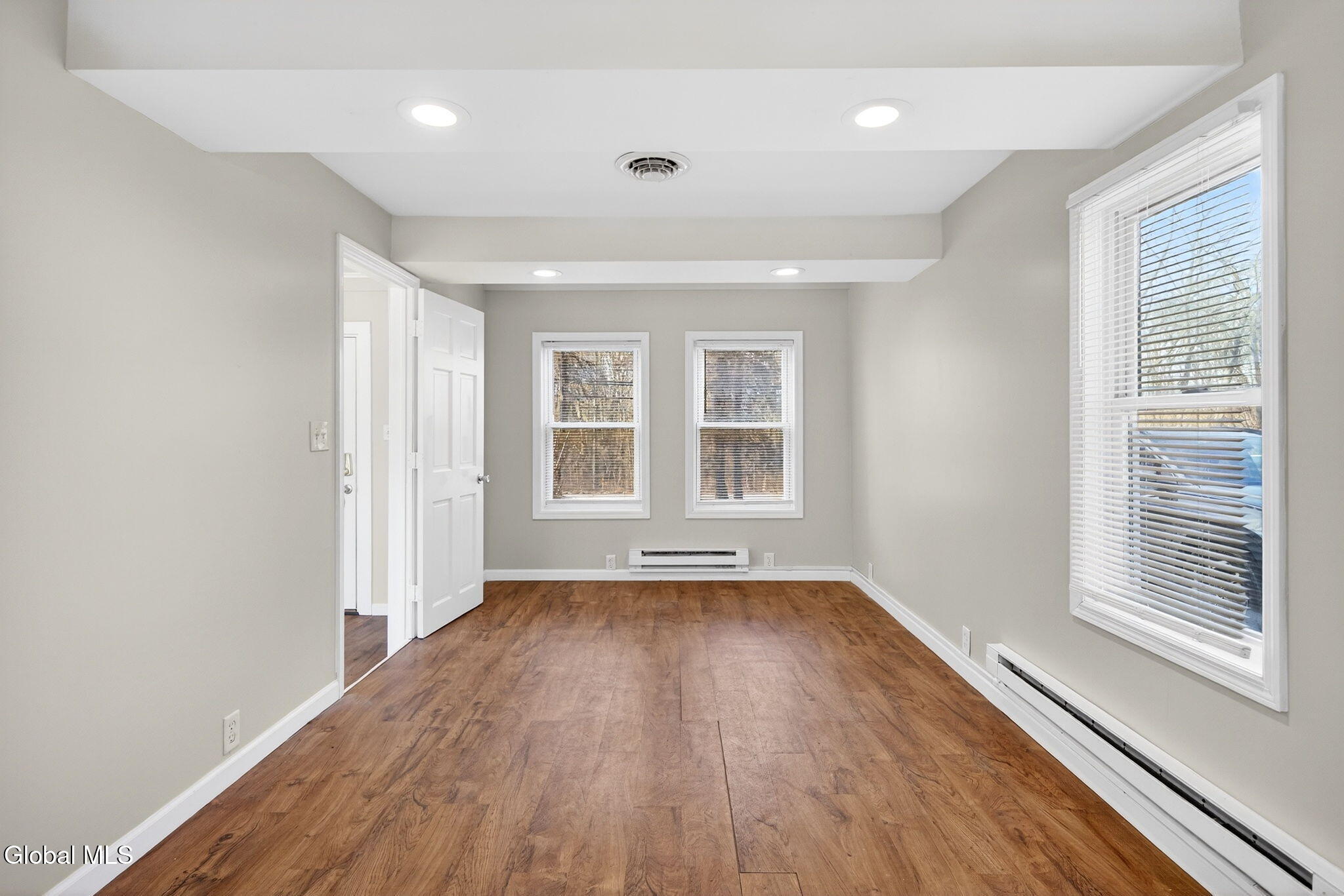 335 Albany Shaker Road Colonie, NY 12211 - Photo 12 of 27 Interior 08