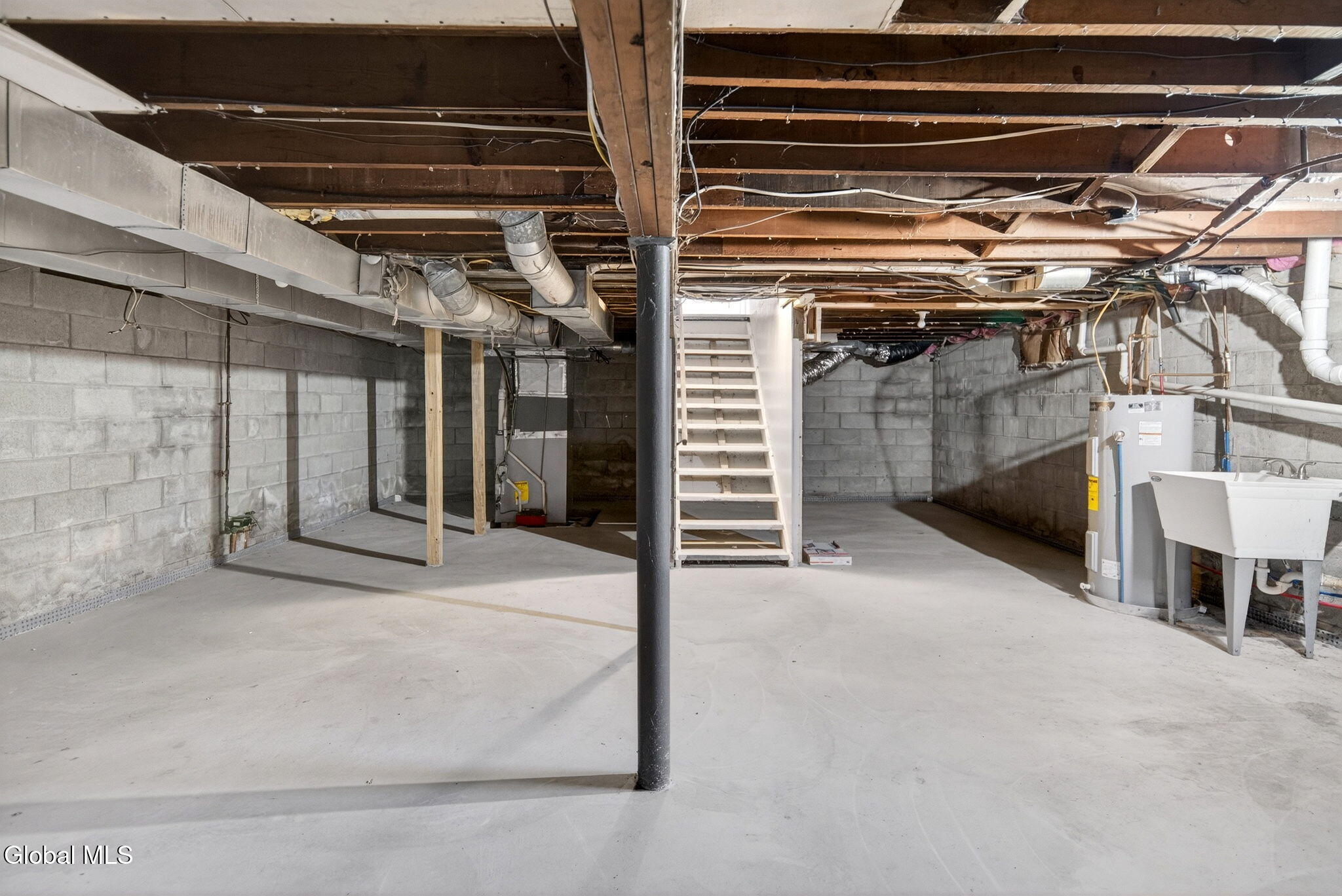 335 Albany Shaker Road Colonie, NY 12211 - Photo 24 of 27 Interior 20