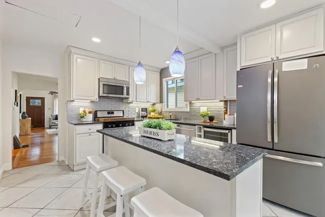 $799,000 | 4131 Bayo Street, Oakland, CA 94619