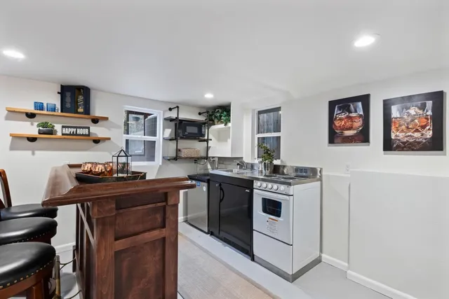 $799,000 | 4131 Bayo Street, Oakland, CA 94619