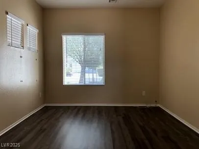 $2,595 | 1204 East Malibu Sands Avenue, North Las Vegas, NV 89086