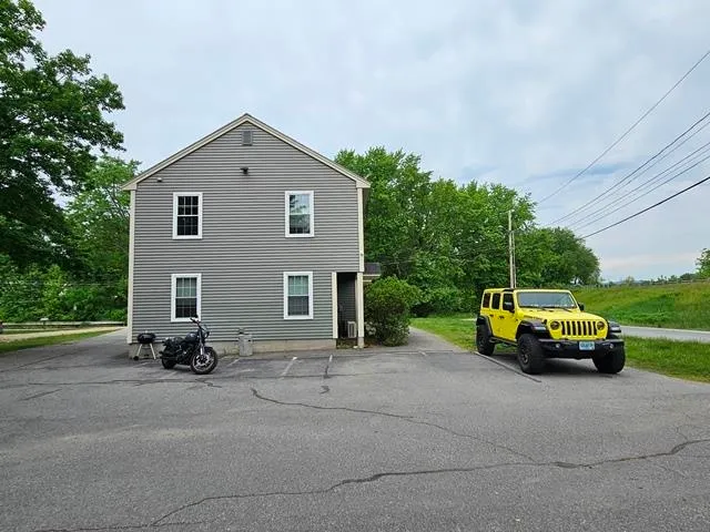 $2,000 | 130 Martell Court, Unit 1, Keene, NH 03431