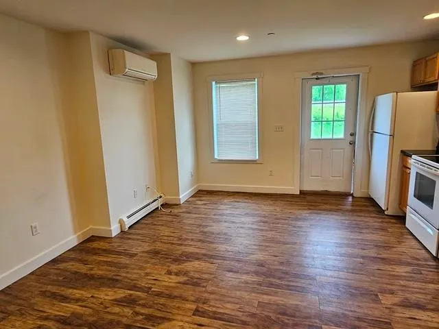 $2,000 | 130 Martell Court, Unit 1, Keene, NH 03431