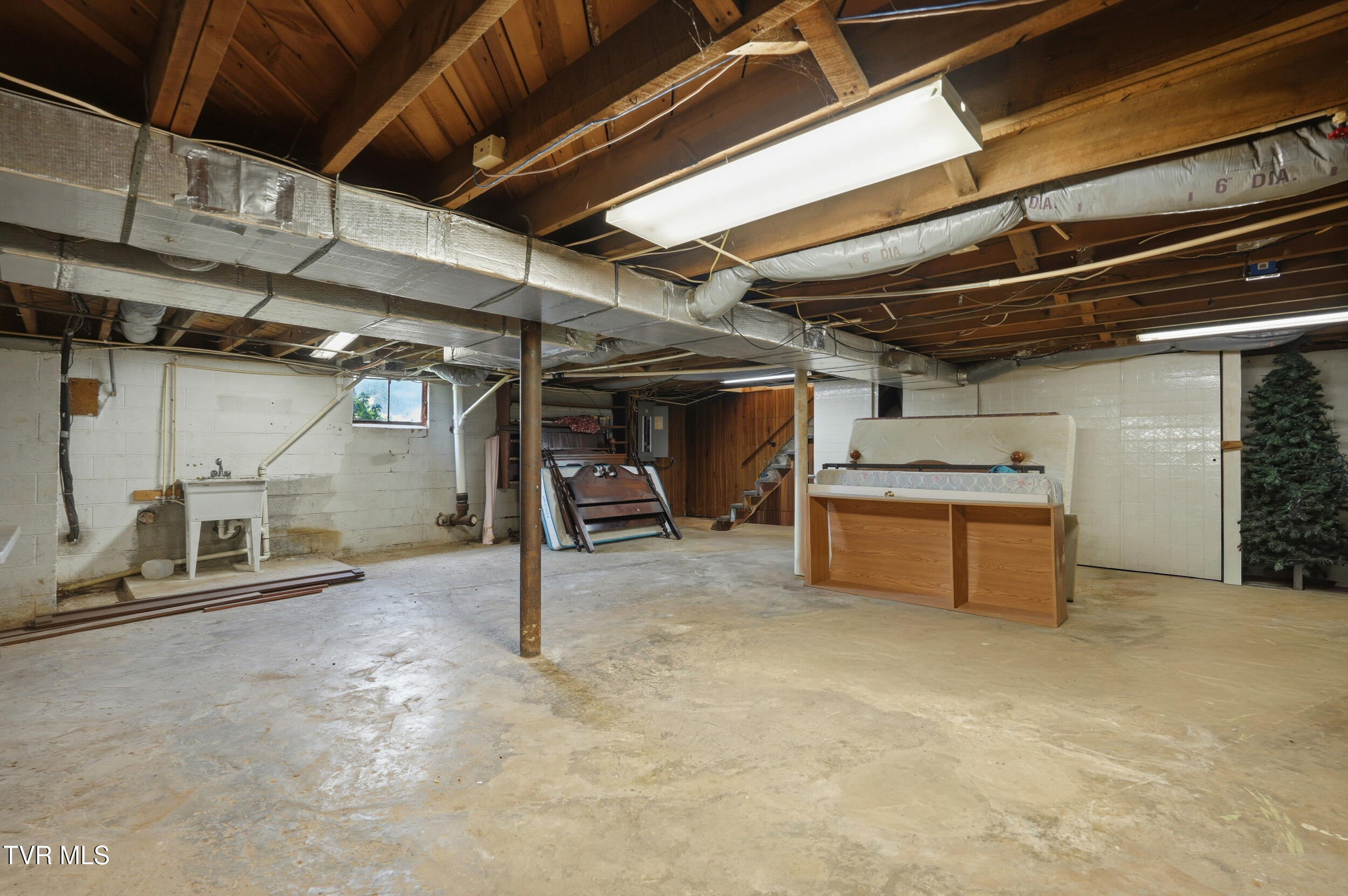 3026 Manville Road Gate City, VA 24251 - Photo 28 of 47 29_3026 manville rd-37