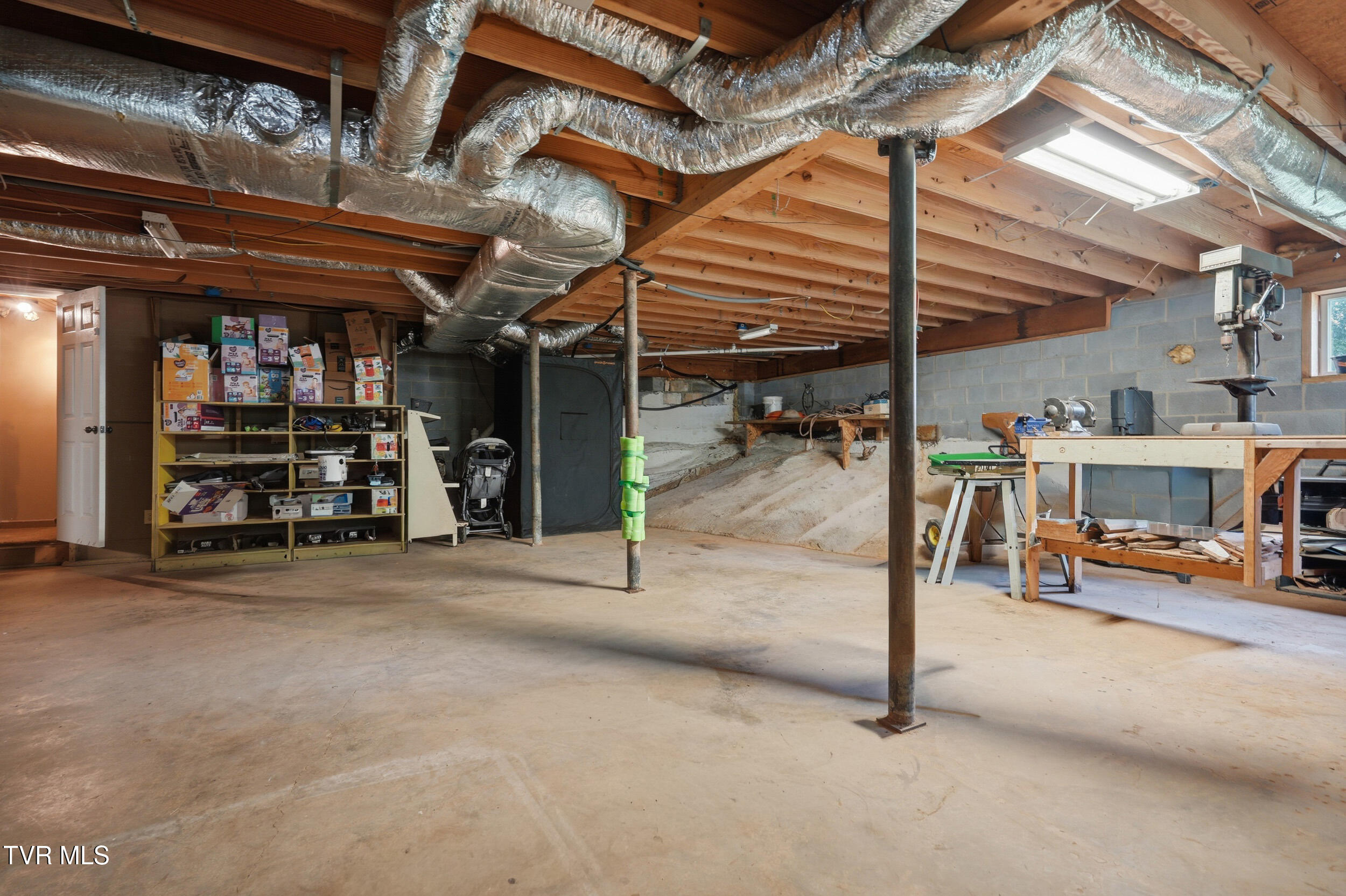 3026 Manville Road Gate City, VA 24251 - Photo 30 of 47 31_3026 manville rd-39