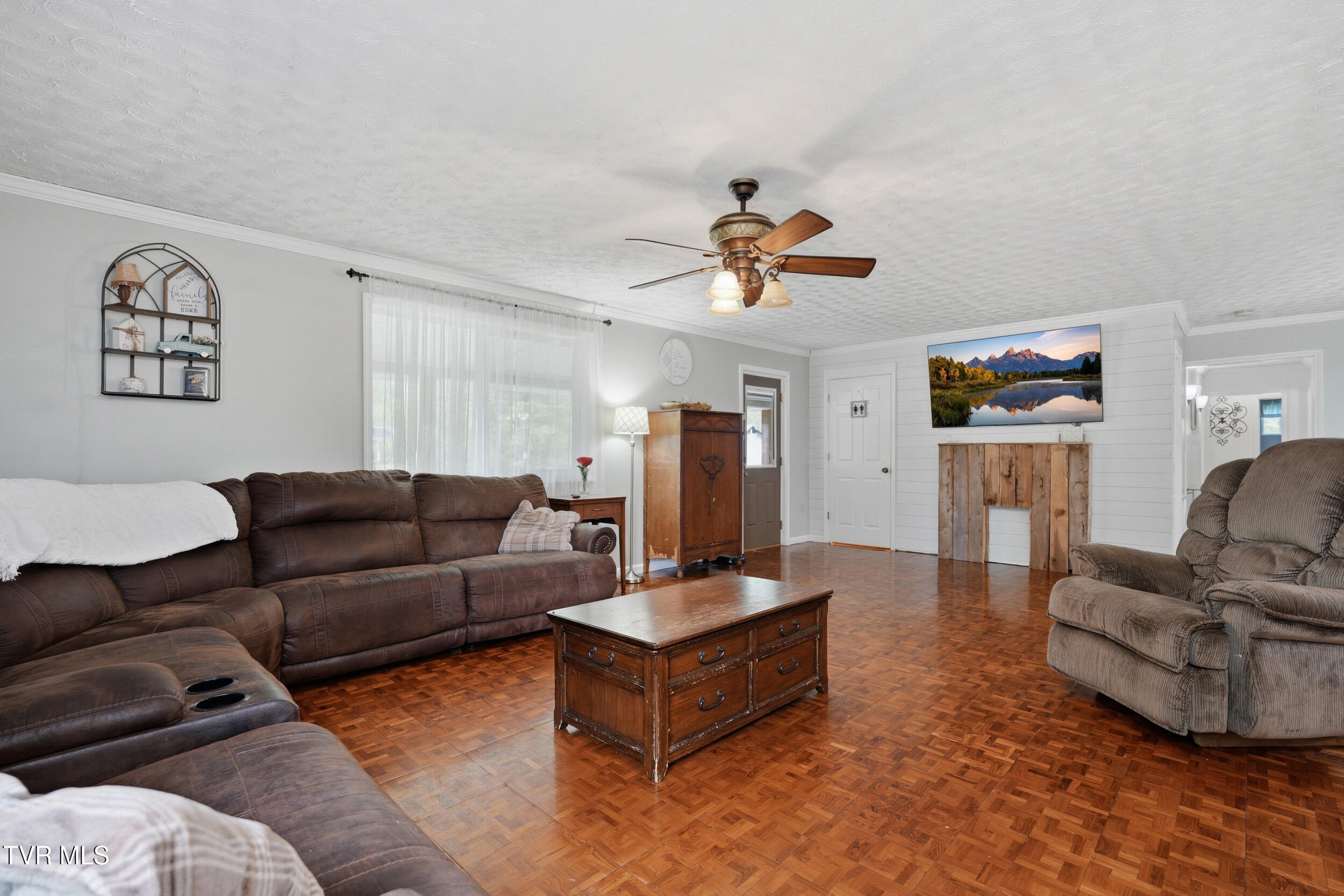 3026 Manville Road Gate City, VA 24251 - Photo 5 of 47 6_3026 manville rd-14