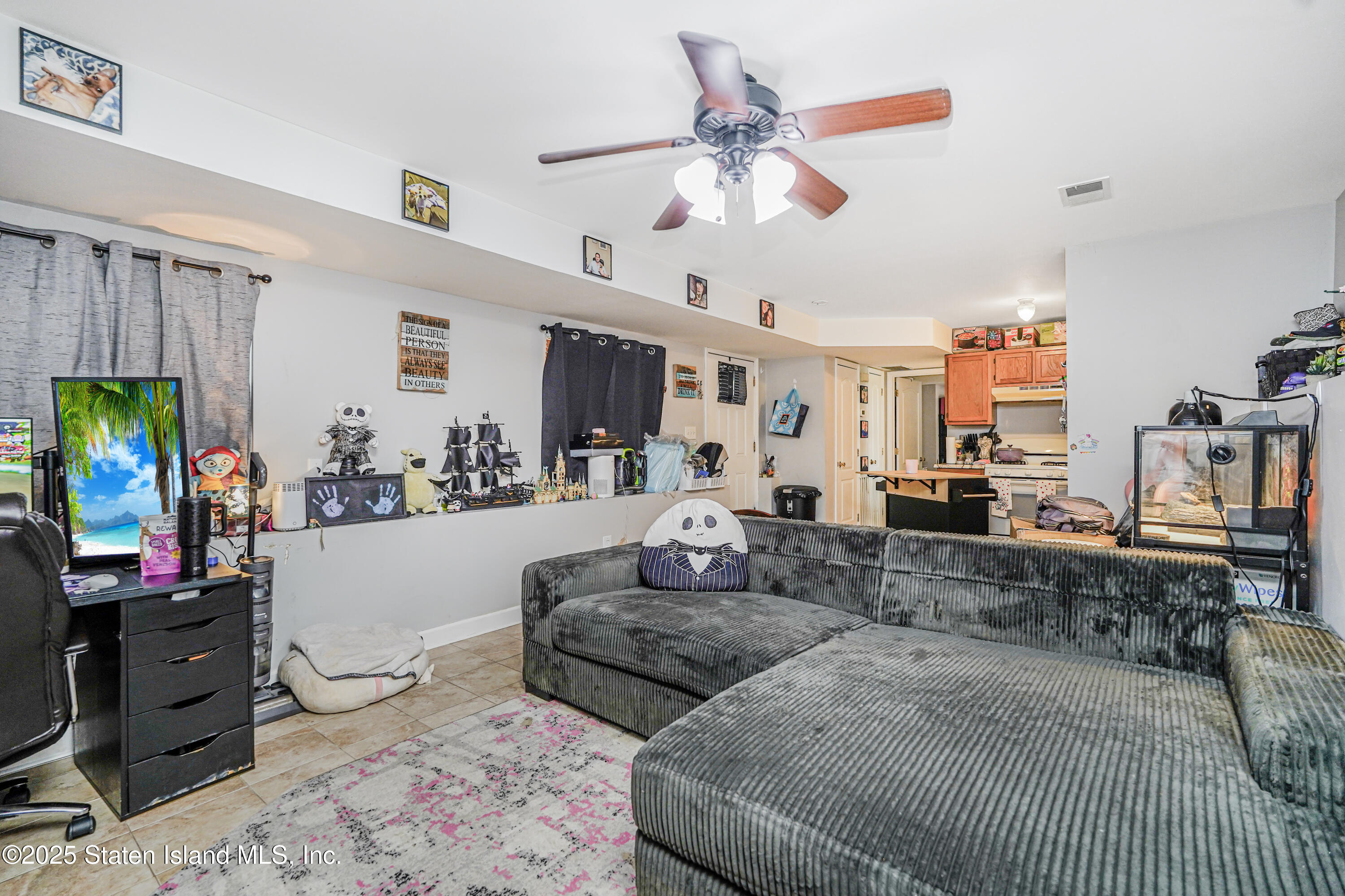 68 Erika Loop Staten Island, NY 10312 - Photo 11 of 29 Photo Apr 24 2025, 4 13 09 AM