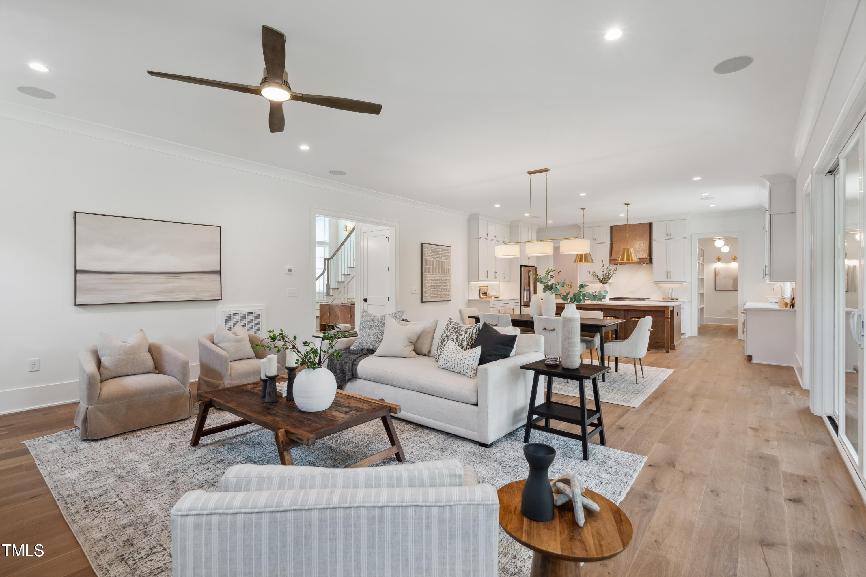 217 Dublin Road Raleigh, NC 27609 - Photo 16 of 88 DSC02463