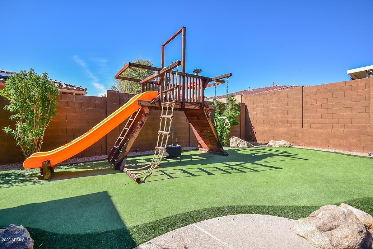 1818 West Sleepy Ranch Road Phoenix, AZ 85085 - Photo 33 of 76 Play Yard