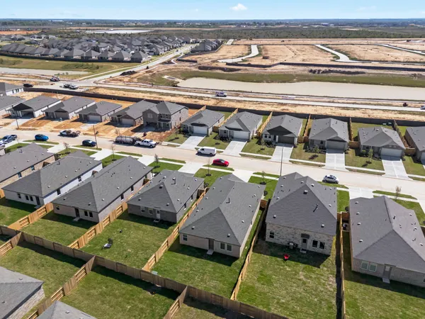 $1,950 | 16127 Domestic Dove Way, Hockley, TX 77447