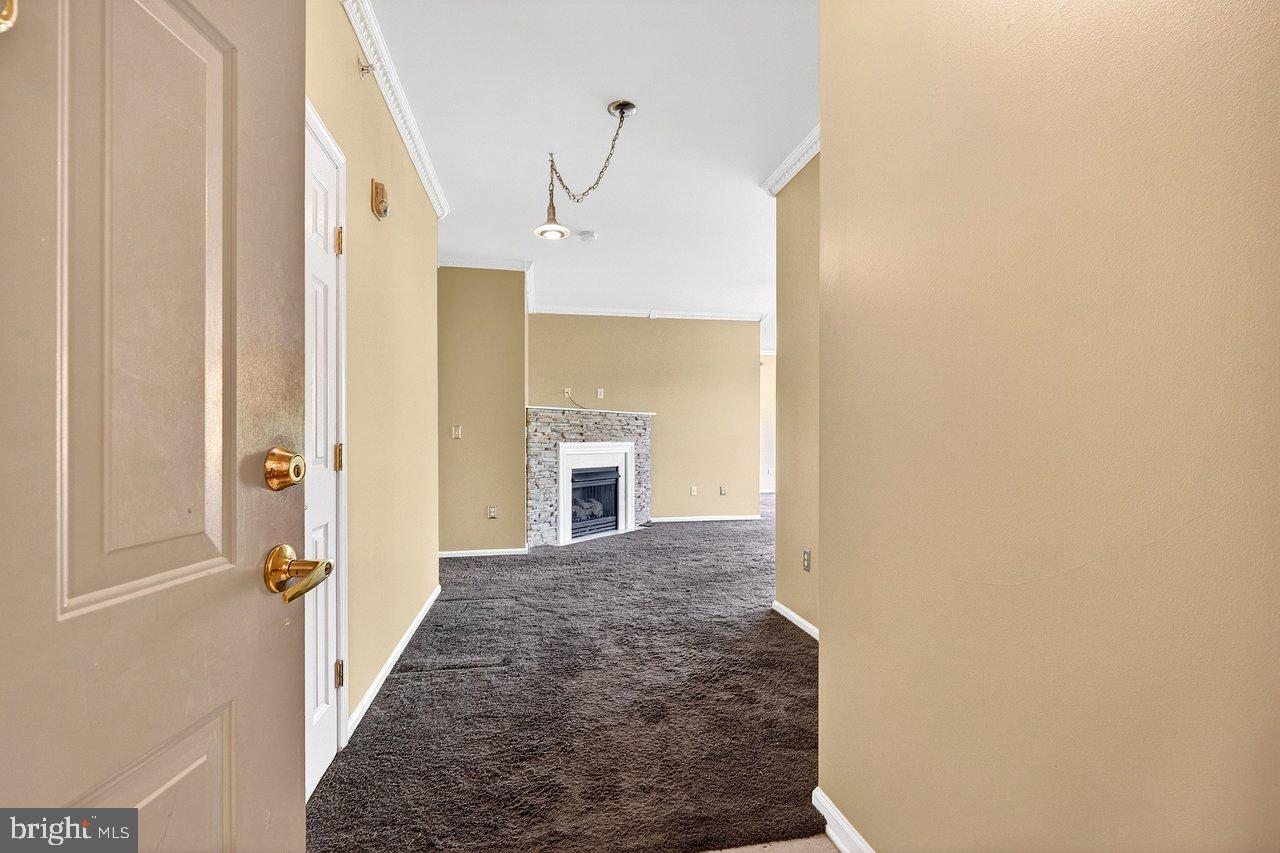 23 Kyle Way Ewing, NJ 08628 - Photo 5 of 30