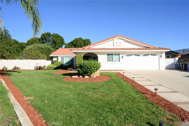 $695,000 | 2350 North Beechwood Avenue, Rialto, CA 92377