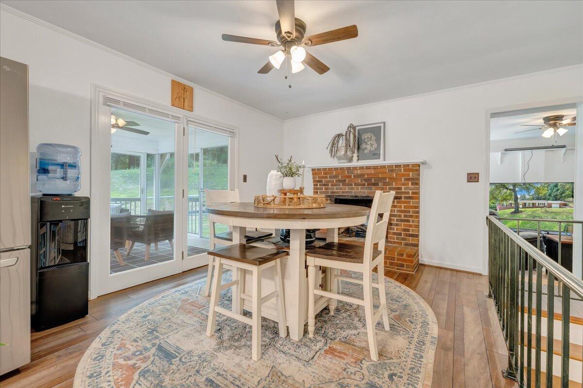 240 Lakeshore Terrace Road Hardy, VA 24101 - Photo 13 of 102 a dining room with furniture and window