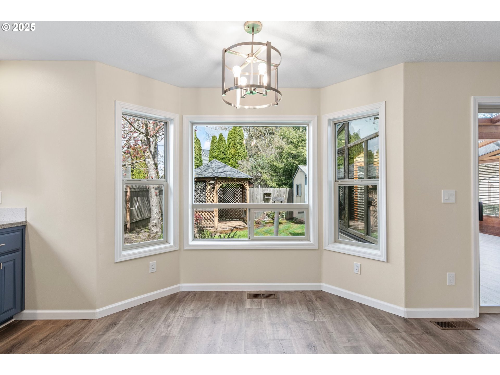 1179 Risden Place Eugene, OR 97404 - Photo 11 of 48