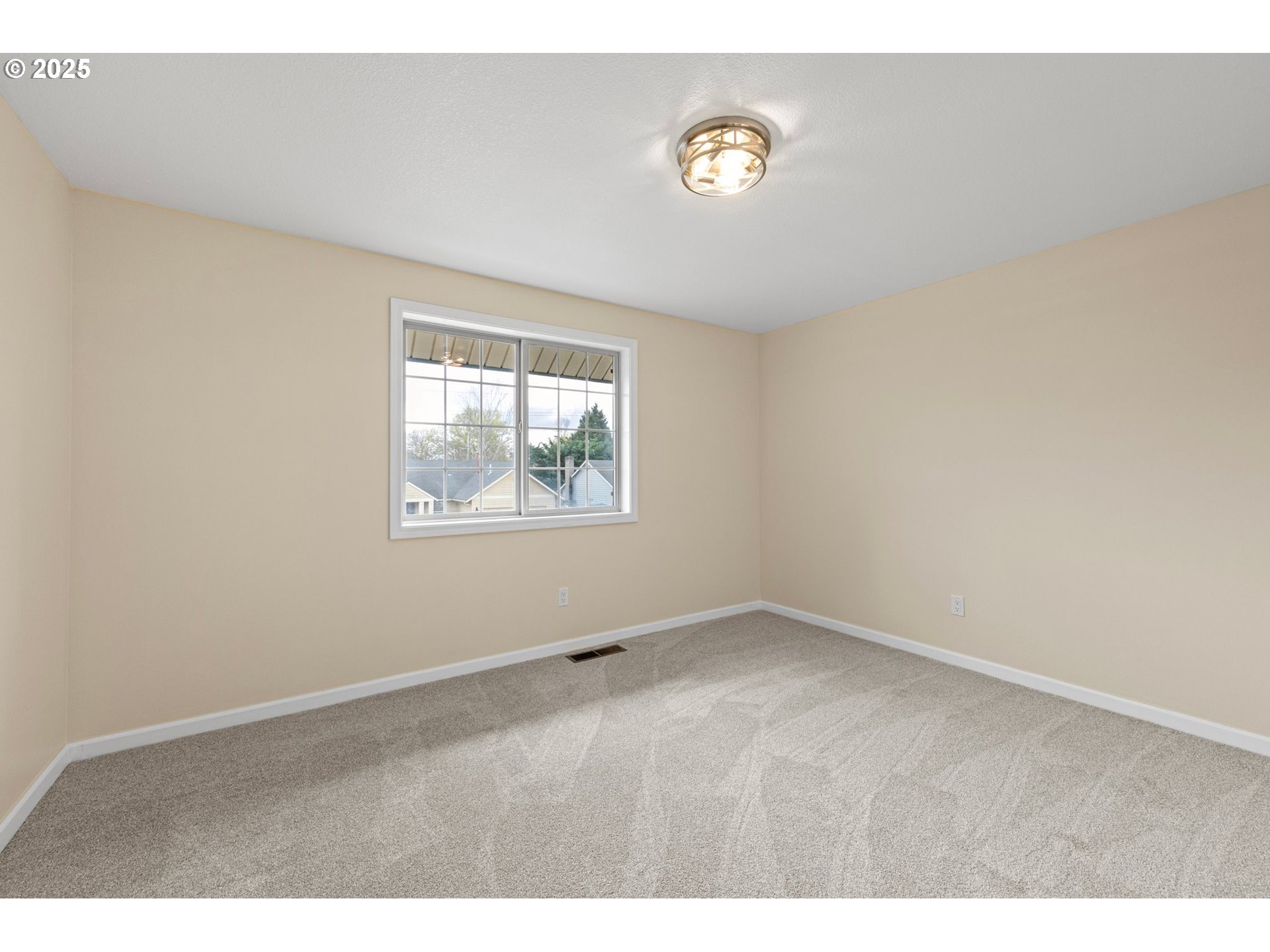 1179 Risden Place Eugene, OR 97404 - Photo 27 of 48