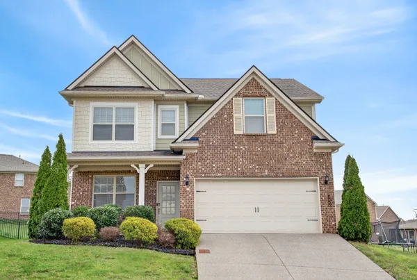 $2,700 | 404 Black Thorn Lane, Gallatin, TN 37066