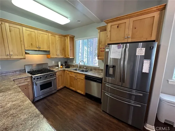 $459,000 | 2551 Rim Of The World Drive, Running Springs, CA 92382