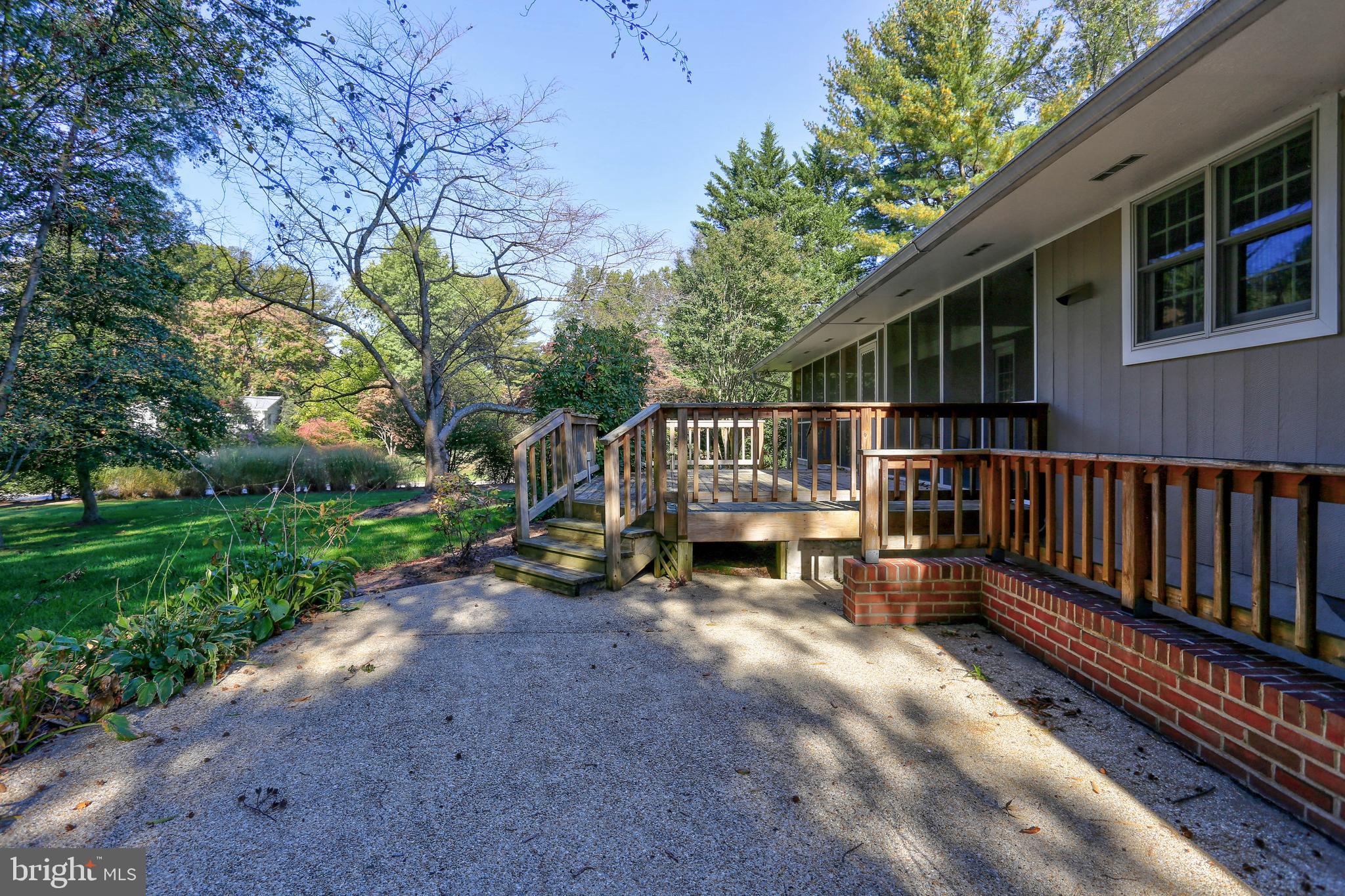 5102 Durham Road East Columbia, MD 21044 - Photo 48 of 54 Exterior Back