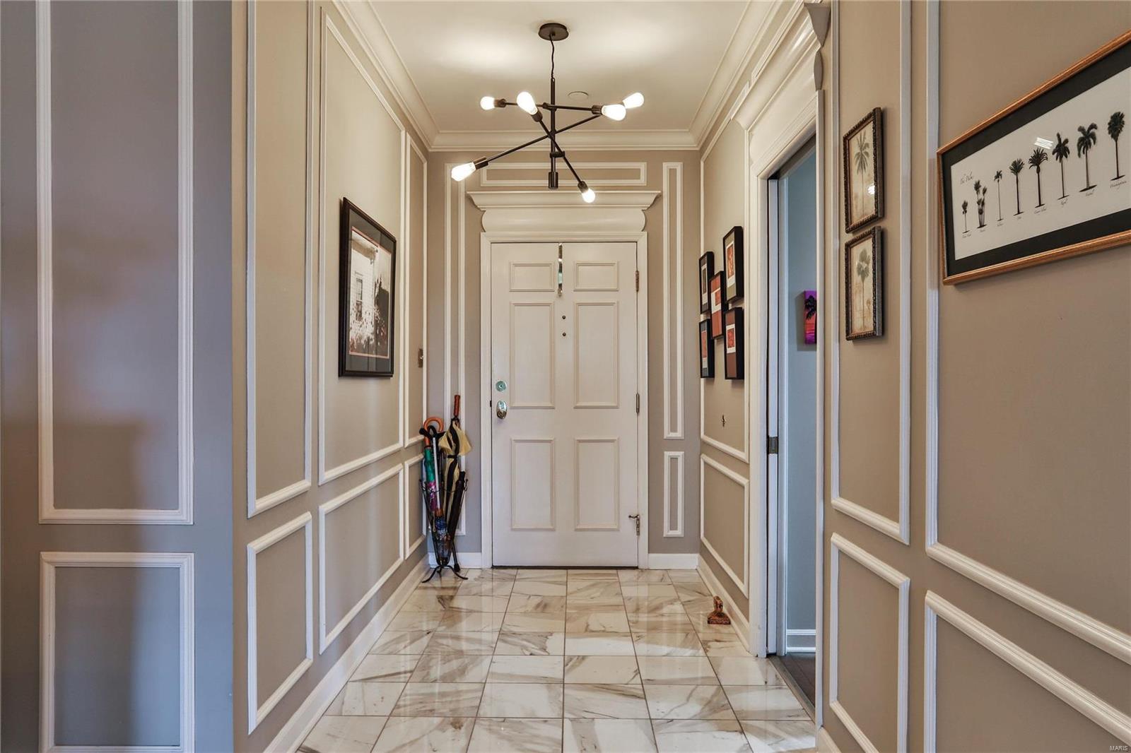 816 South Hanley Road, Unit 14A St. Louis, MO 63105 - Photo 5 of 50