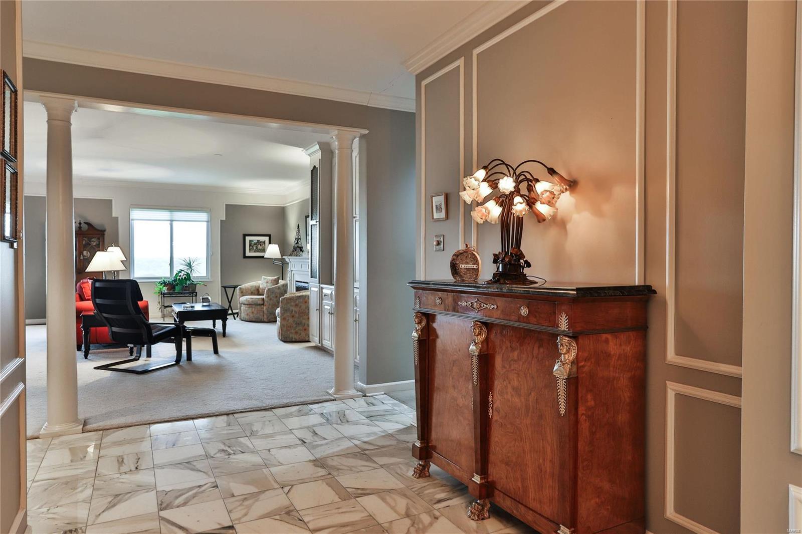 816 South Hanley Road, Unit 14A St. Louis, MO 63105 - Photo 6 of 50