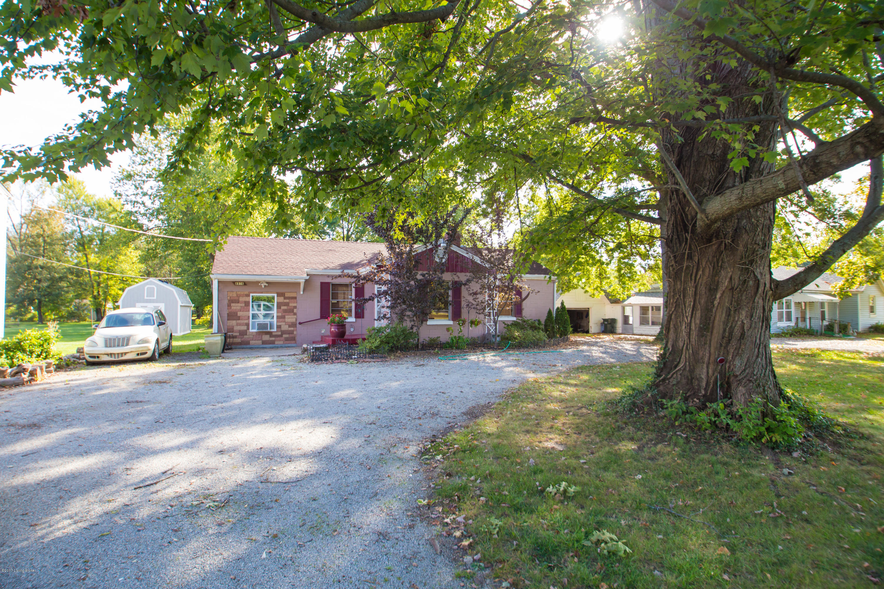 8916 Ferndale Road Louisville, KY 40291 - Photo 10 of 40 8916_Ferndale_Rd-3