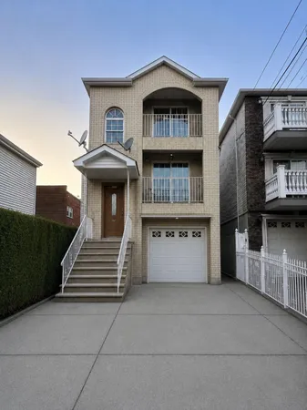 $2,800 | 28 4th Street, Unit 1, Elizabeth, NJ 07206