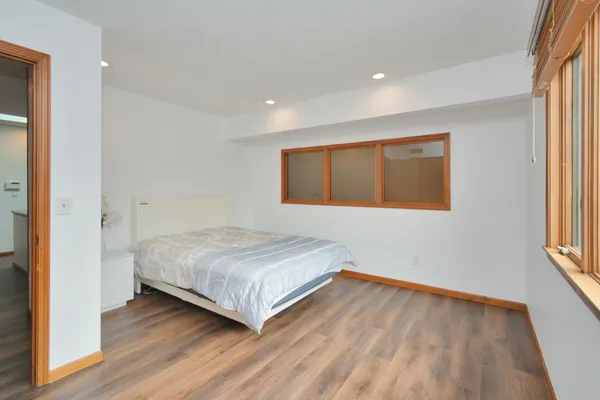 $475,000 | 37 Pendleton Way, Bloomington, IL 61704