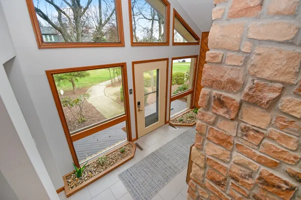 $475,000 | 37 Pendleton Way, Bloomington, IL 61704