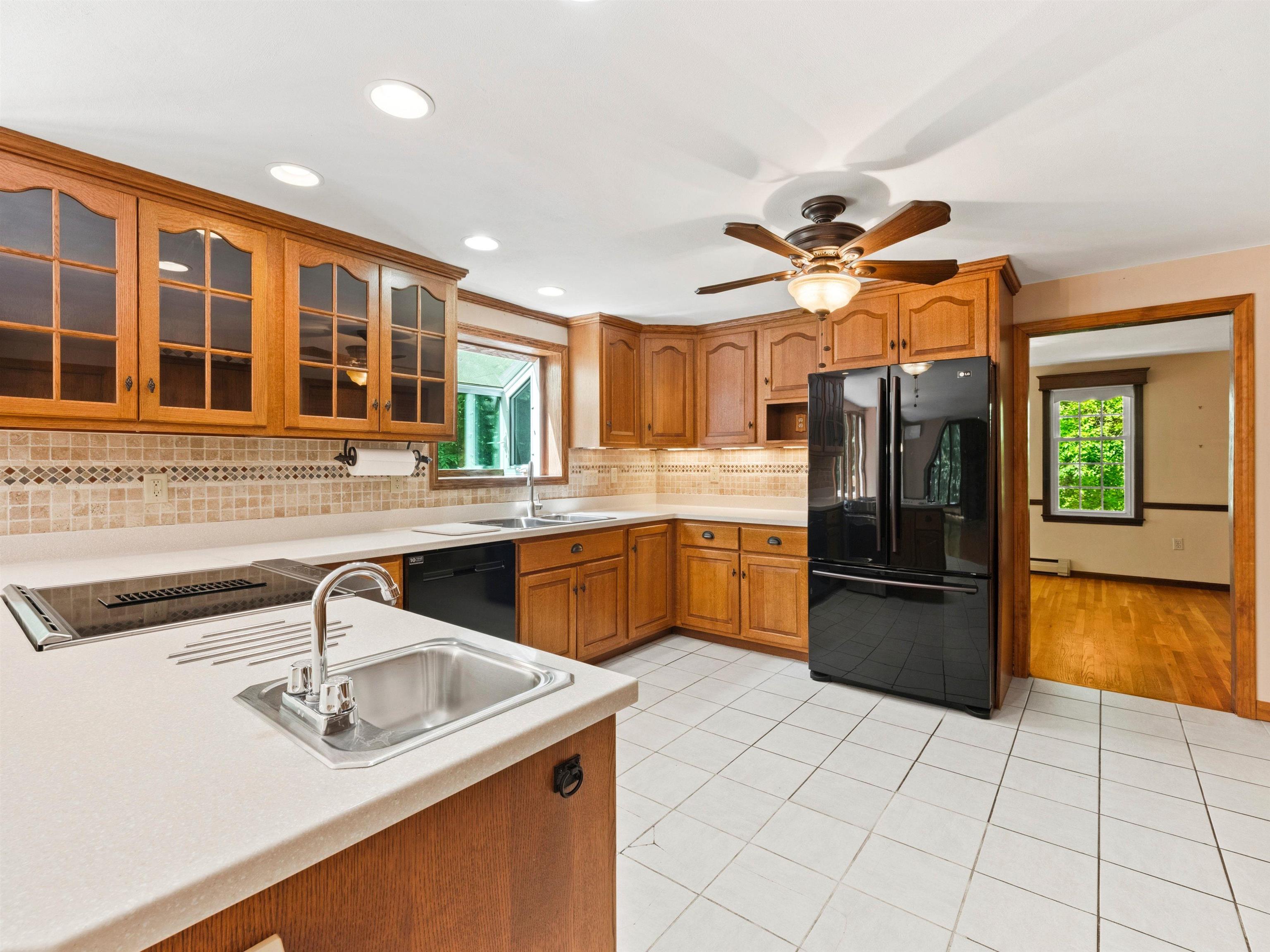 35 Sawyer Road Hampstead, NH 03841 - Photo 15 of 58
