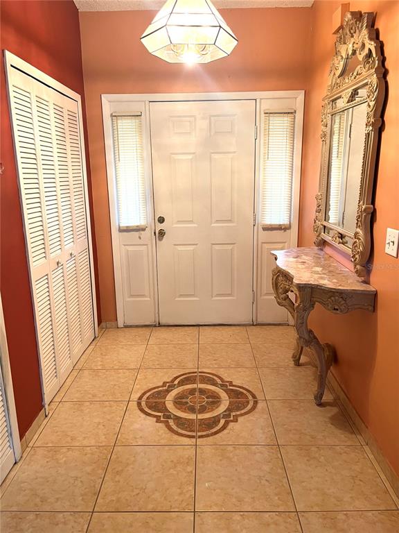 2386 Ruth Lane Kissimmee, FL 34744 - Photo 3 of 16 Gallery Image 3