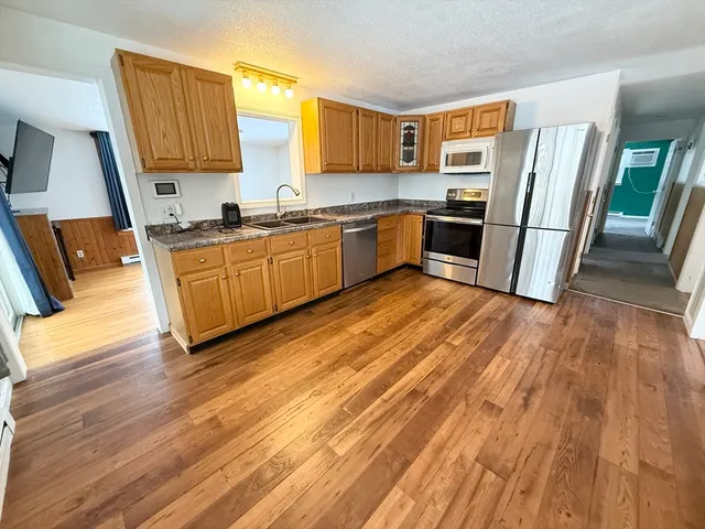 $440,000 | 170 Shepard Road, Sturbridge, MA 01566