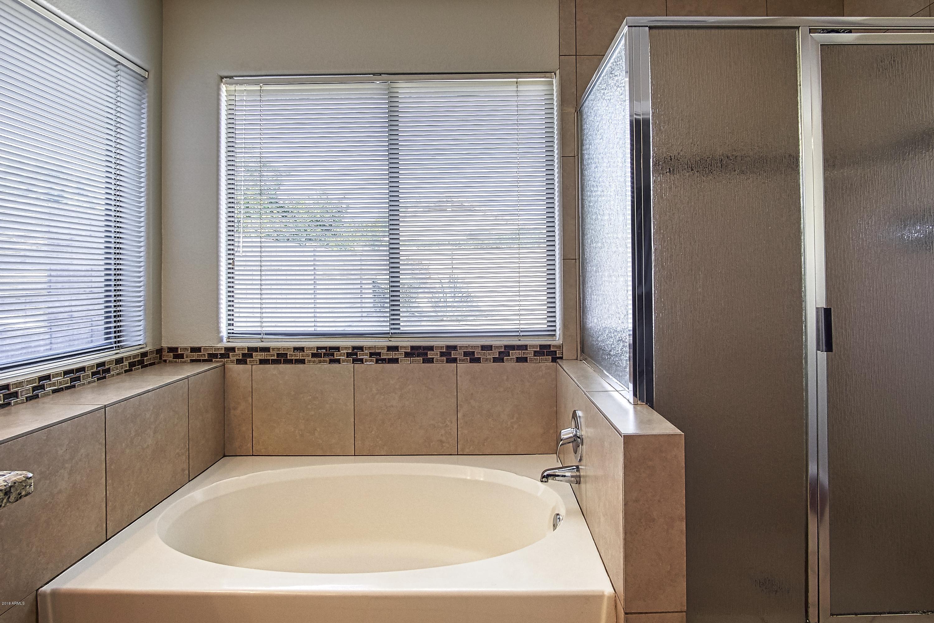 4242 East Danbury Road Phoenix, AZ 85032 - Photo 25 of 39 Master Bathroom