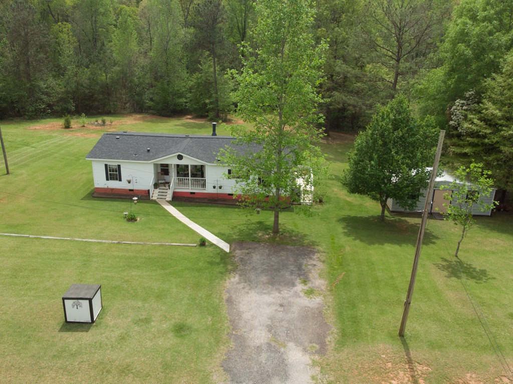 1808 Baughs Xrds Point West Point, GA 31833 - Photo 2 of 39