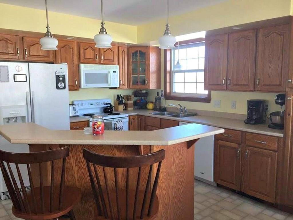8 Bog Road Hermon, ME 04401 - Photo 5 of 35 Photo