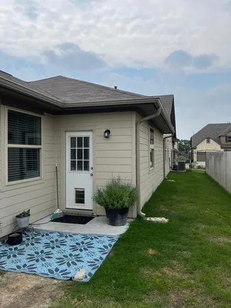 $2,045 | 160 Earl Keen Street, Leander, TX 78641