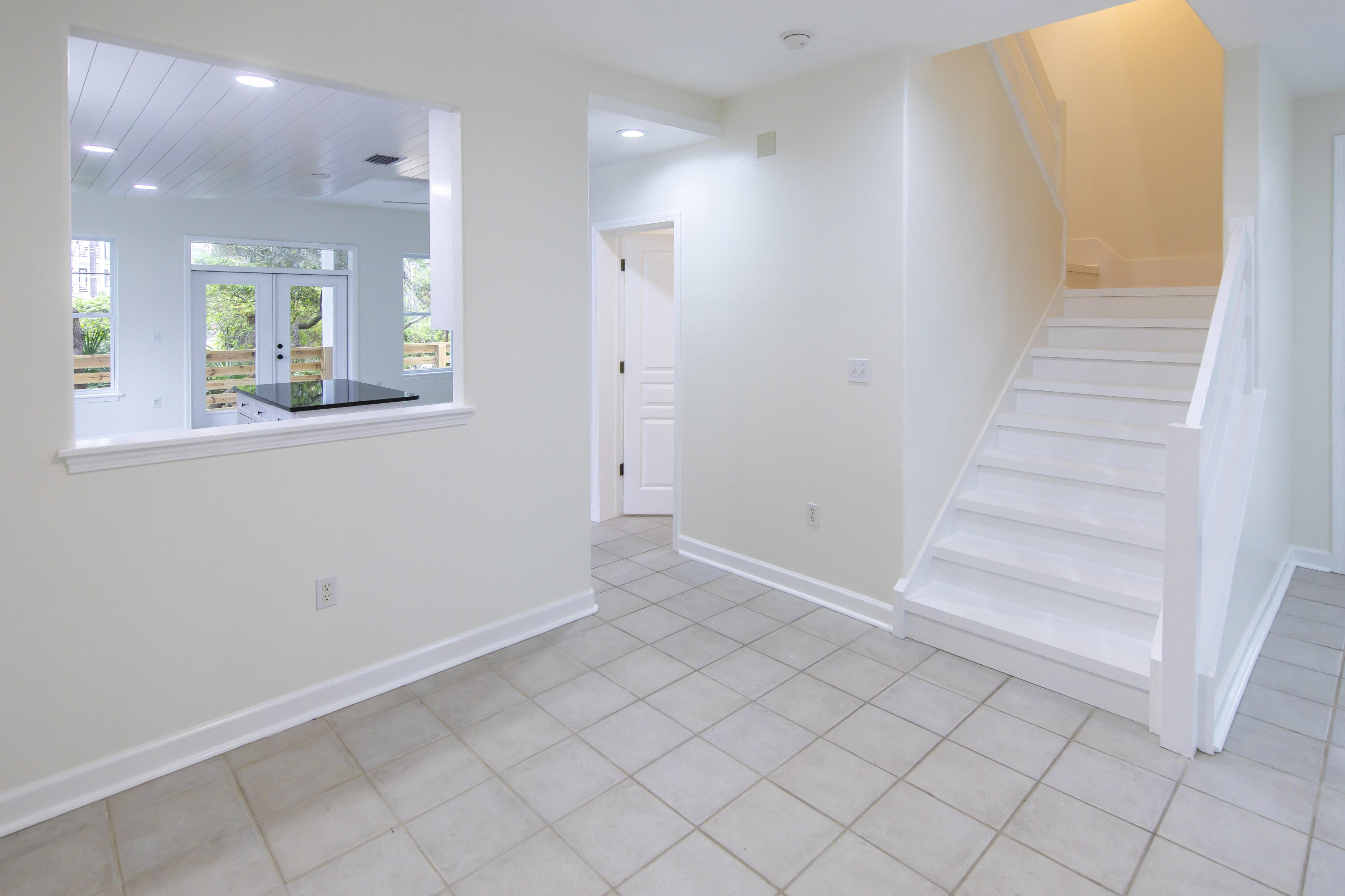 51 Loon Lake Drive Santa Rosa Beach, FL 32459 - Photo 20 of 49 an empty room with windows